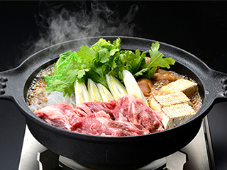 「阿寒モルト牛 すき焼用」